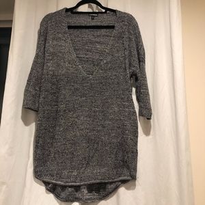Express Deep V Marled 3/4 Sweater
